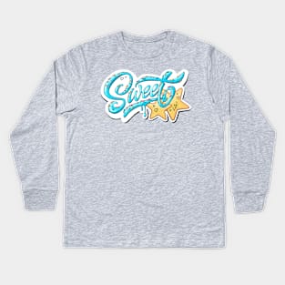 sweet life (bleu text) Kids Long Sleeve T-Shirt